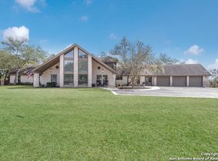 32020 Rolling Acres Trl, Fair Oaks Ranch, TX 78015