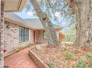 738 Cedar Pkwy, Seguin, TX 78155