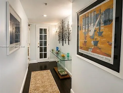 2843 S Bayshore Dr #P4-F — Photo 13