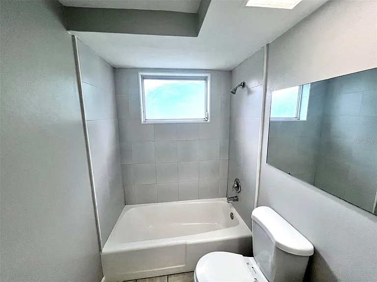 7204 Isle Dr — Photo 20