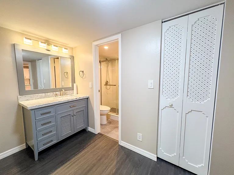 20500 W Country Club Dr #406 — Photo 7