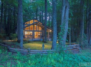 1240 Fairway Dr, Lake Toxaway, NC 28747