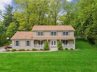 177 Elizabeth St, Pearl River, NY 10965