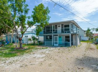 3324 Shell Mound Blvd, Fort Myers Beach, FL 33931