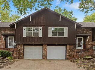 7725 Kessler Ln, Overland Park, KS 66204