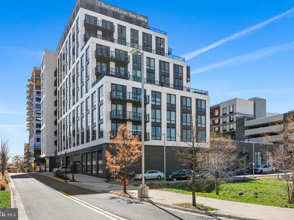 255 W Falls Station Blvd #704, Falls Church, VA 22046