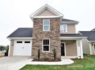 2620 2nd St NE, Hickory, NC 28601