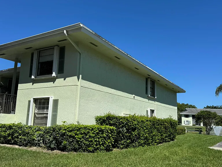 801 Sabal Ridge Cir #H — Photo 41