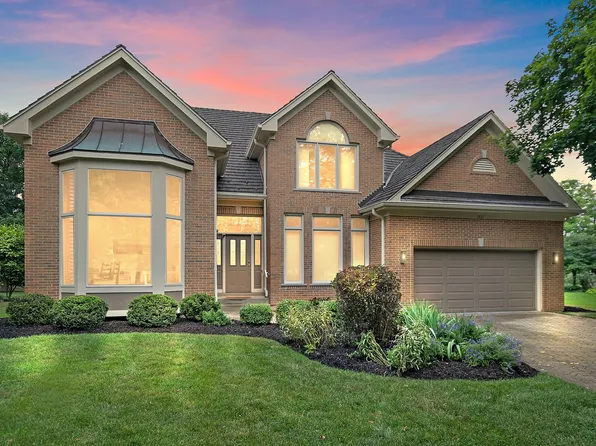 1521 Pendelton Ct, Palatine, IL 60067