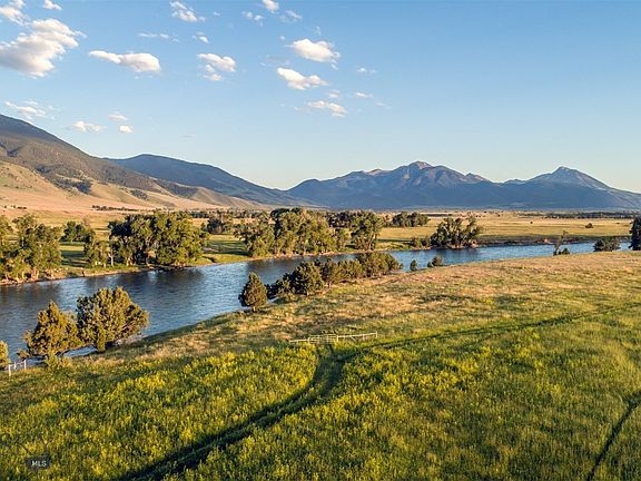 2nd image of 3882 Us Highway 89 S