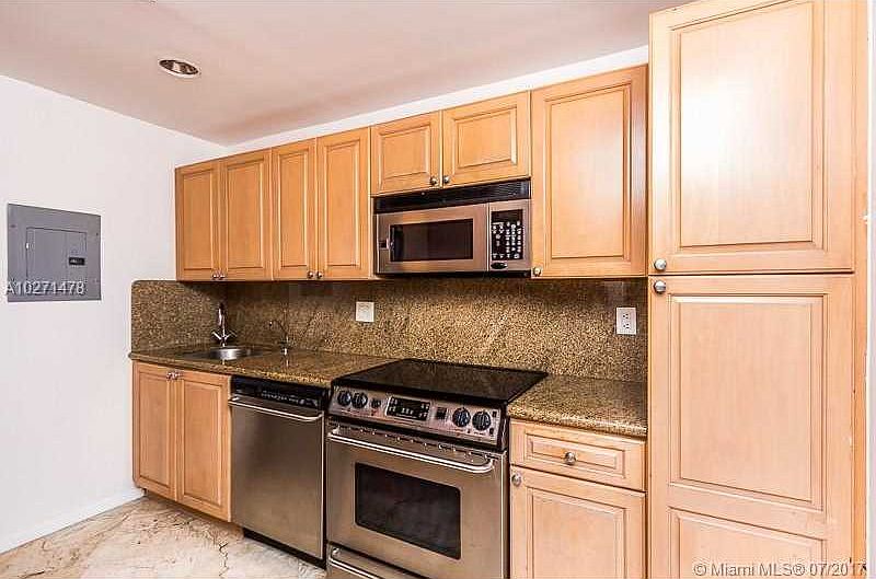 1st image of 833 West Ave APT 504