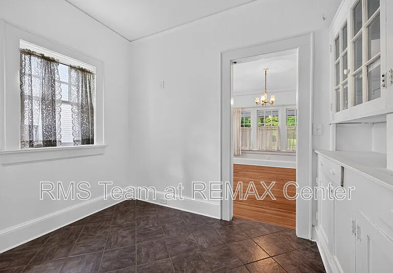 582 Clifton Rd NE — Photo 17