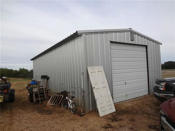4th image of 7438 State Highway 175