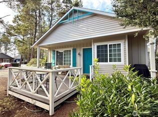 Blackwood Beach Cottage #1, Ocean Park, WA 98640