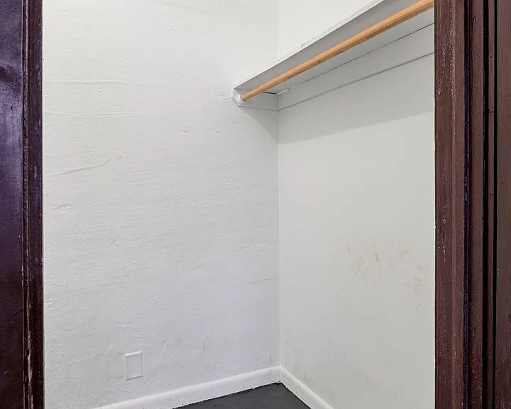 Butler Place Apartments — Photo 23