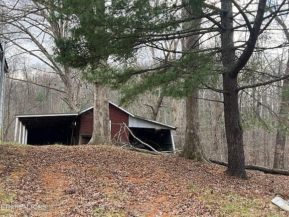 4th image of 1600 Paint Rock Rd