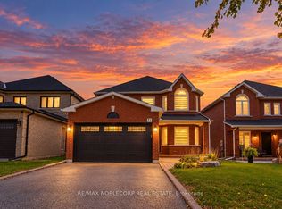 71 Castlepoint Dr, Vaughan, ON L4H1B8