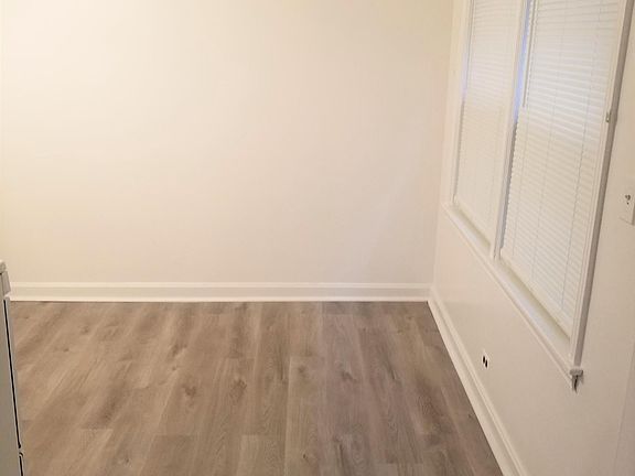 4th image of 3614 Adams St #1W