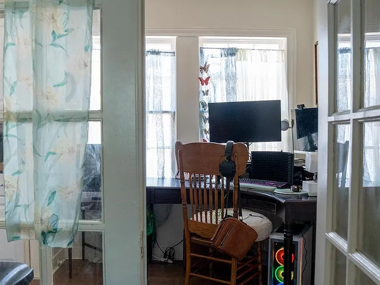 1909 Colquitt St #7 — Photo 15