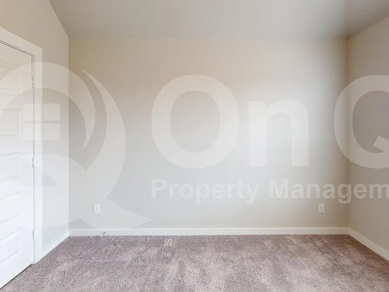 1323 Great Sand Dune St — Photo 13