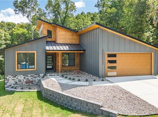 12 Colmonell Ln, Bella Vista, AR 72715