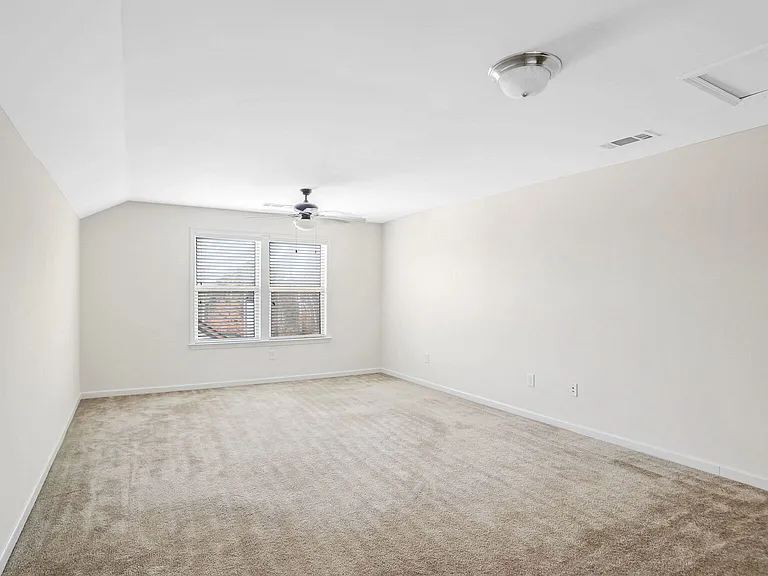 5195 Belmore Manor Ct — Photo 20