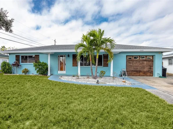 8920 109th Ln, Seminole, FL 33772