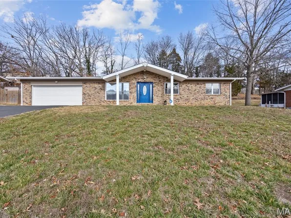1715 Woodwind Dr, Imperial, MO 63052