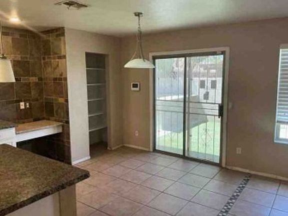 4th image of 1588 W Swisher Pl