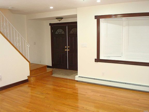 5th image of 15 Cerenzia Blvd