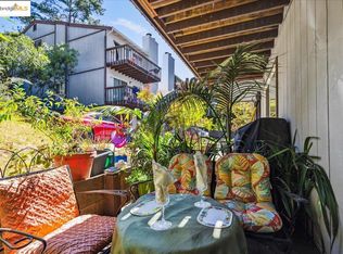 7400 Mountain Blvd #11, Oakland, CA 94605