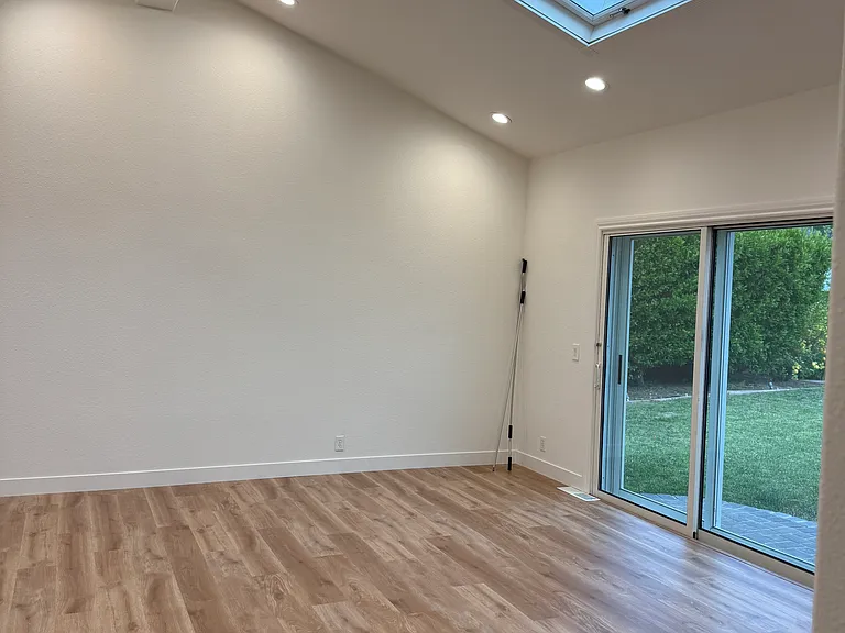 5852 Sentinel St — Photo 14