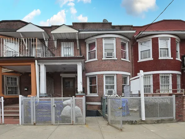 8776 160th St, Jamaica, NY 11432