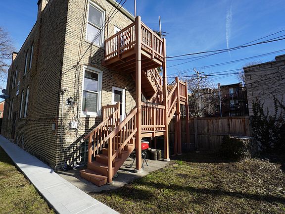2nd image of 2019 W Cortez St APT 1R