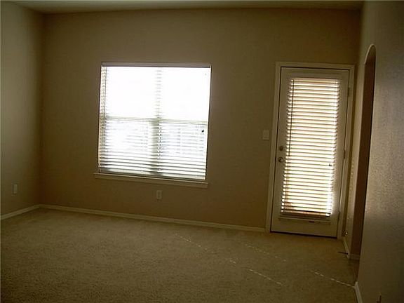 5th image of 564 Green Village Ct #A