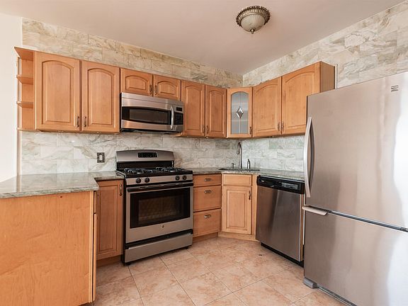 2nd image of 7004 BLVD EAST #19C
