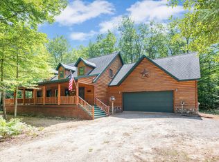 7537 W Range St, Mears, MI 49436
