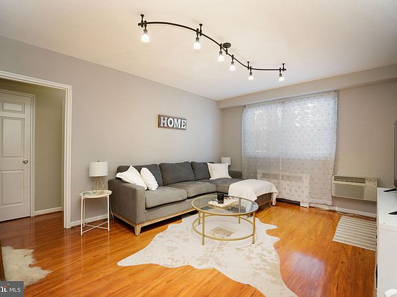 2nd image of 4304 N Pershing Dr #43043