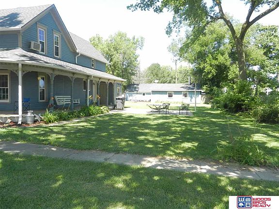 2nd image of 250 W 2nd St