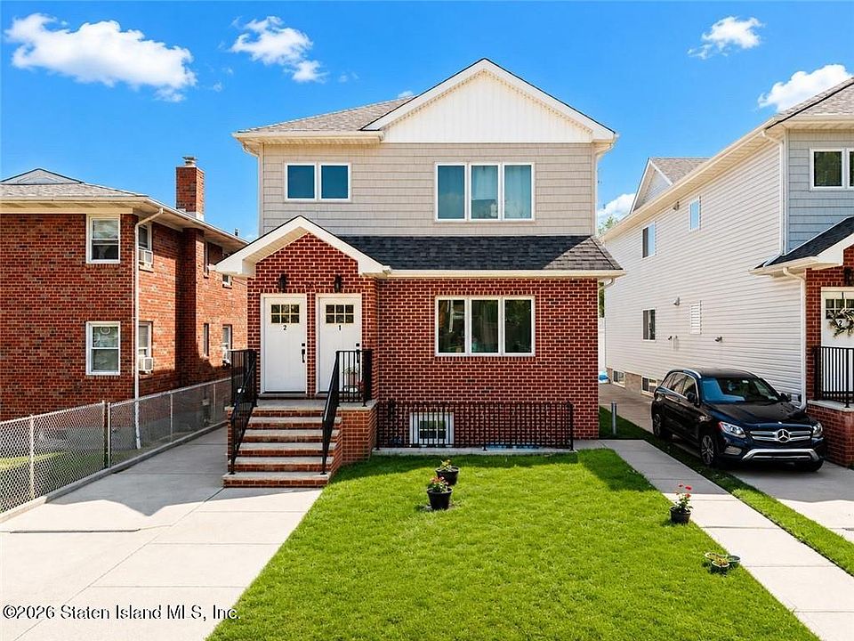 1st image of 151 Vermont Ave