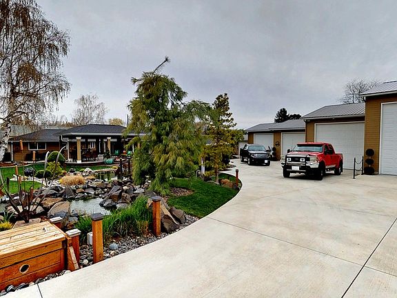 4th image of 1769 Circle Dr