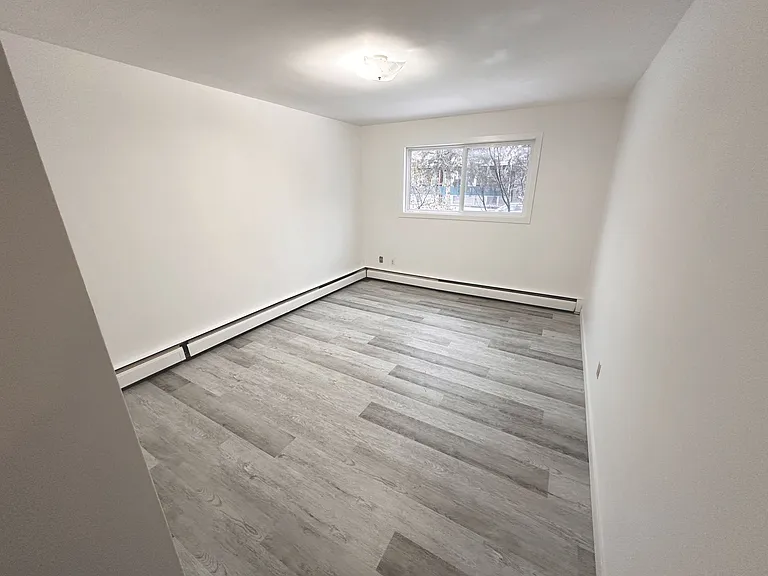 2929 Unwin Rd NW — Photo 9