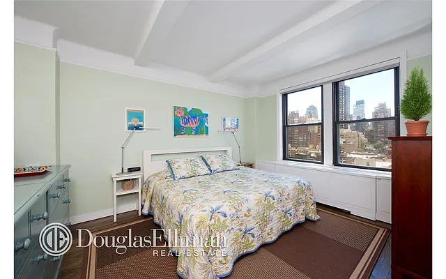 Sold by Douglas Elliman | media 18