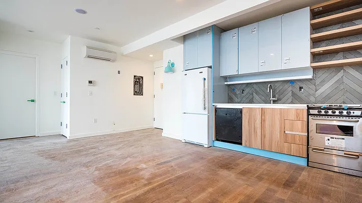 Rented by Nooklyn NYC LLC | media 56
