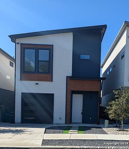 1st image of 923 Piedmont Ave