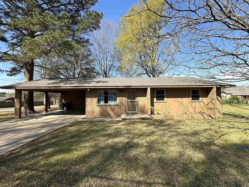 1st image of 801 N Briarwood Dr