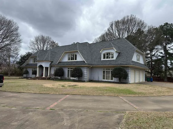 8975 Bridge Forest Dr, Germantown, TN 38138