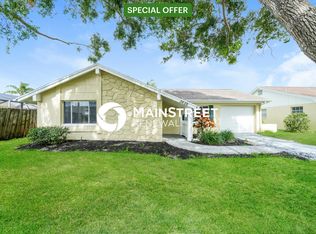3626 Bluebell Ln, Holiday, FL 34691