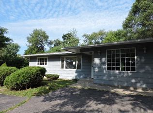 5303 N Amby Ln, McHenry, IL 60051
