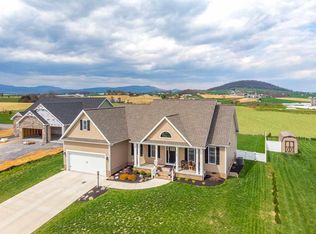 148 Rhodes Hill Dr, Dayton, VA 22821